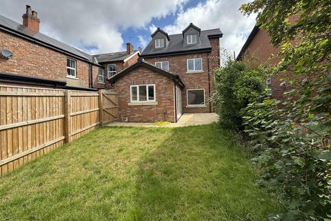 4 bedroom detached house for sale, Station Road, North Cave