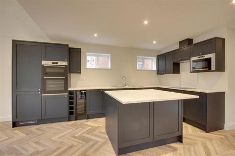 undefined, Station Road, North Cave