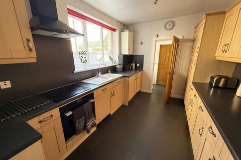 4 Heol Nant, Clyne, Neath, SA11 4EL