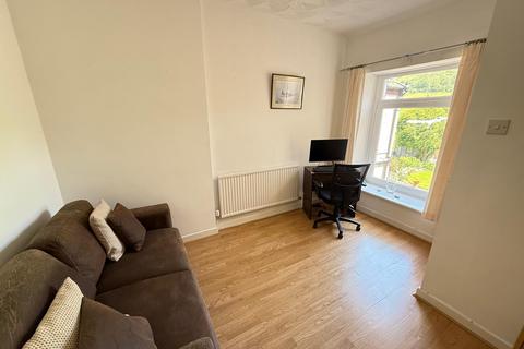 4 Heol Nant, Clyne, Neath, SA11 4EL