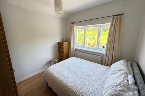 4 Heol Nant, Clyne, Neath, SA11 4EL