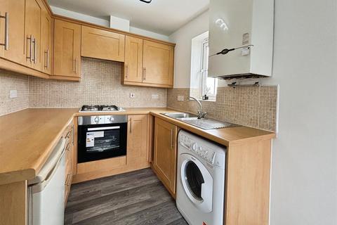 1 bedroom flat for sale, 38 Chartwell Drive, Bradford BD6