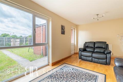 3 bedroom terraced house for sale, Glover Close, Leyland