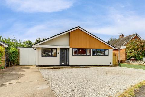 4 bedroom detached bungalow for sale