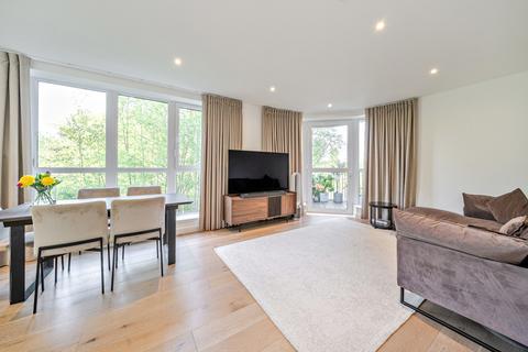 2 bedroom apartment for sale, Astell Road, London