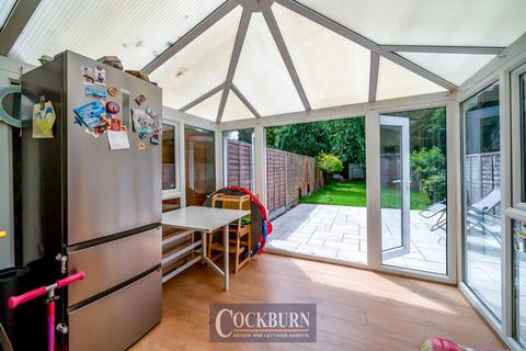 128 Churchbury Road, London, SE9 5HZ