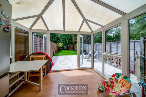 128 Churchbury Road, London, SE9 5HZ