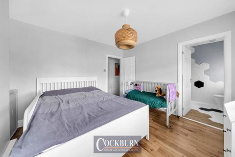 128 Churchbury Road, London, SE9 5HZ
