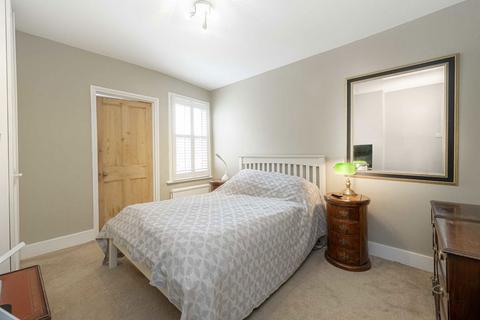 2 bedroom semi-detached house for sale, French Street, Sunbury-On-Thames TW16