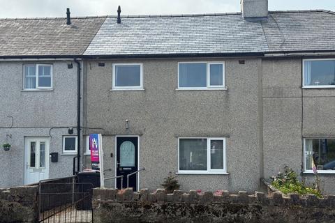 Tai Dinas, Llangefni, Anglesey, LL77