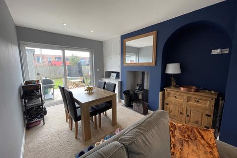 undefined, Tai Dinas, Llangefni, Anglesey, LL77