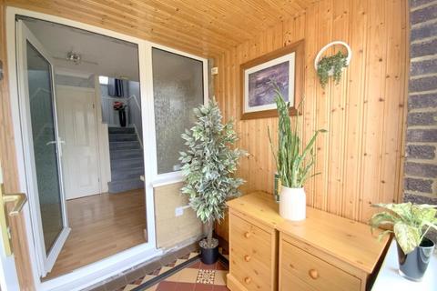 8 Britannia Crescent, Grimsby, DN34 5RF