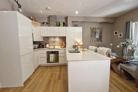 3 bedroom townhouse for sale, Nelson Road, WESTBOURNE, BH4