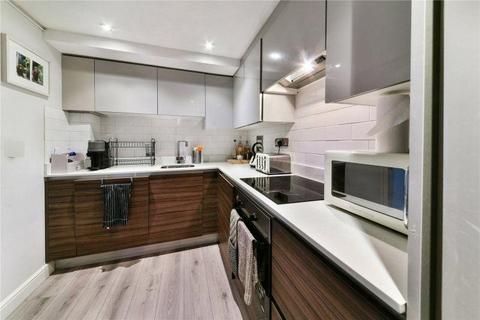 1 bedroom apartment to rent, Baltic Place, London, N1
