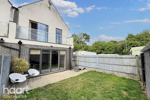 3 bedroom semi-detached house for sale, Point Chase, Marks Tey