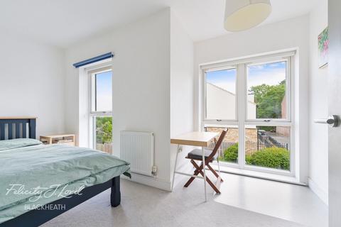 1 William Close, London, SE7 8FF