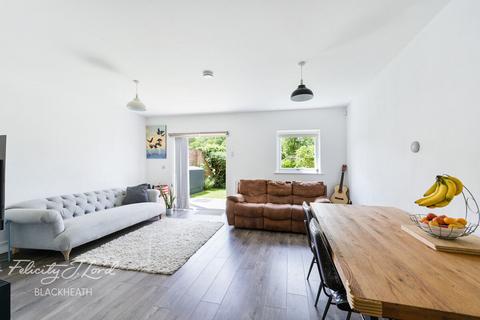 1 William Close, London, SE7 8FF