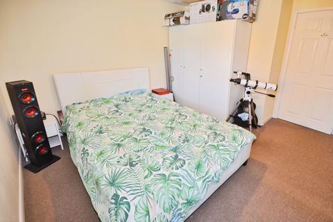3 bedroom link detached house for sale, Tailby Avenue, Kettering, NN16