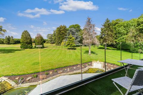 undefined, Beacon Hill, Penn, Buckinghamshire, HP10