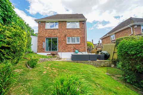 3 bedroom detached house for sale, Wadhurst Close, St. Leonards-On-Sea