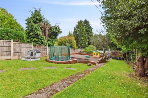 4 bedroom detached house for sale, Greenwood Road, Carlton, Nottingham