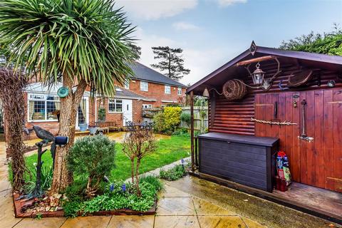 Ullapool The Marld, Ashtead, KT21 1RQ