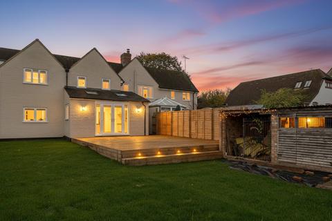 4 bedroom semi-detached house for sale, Church Lane, Aylesbury HP18