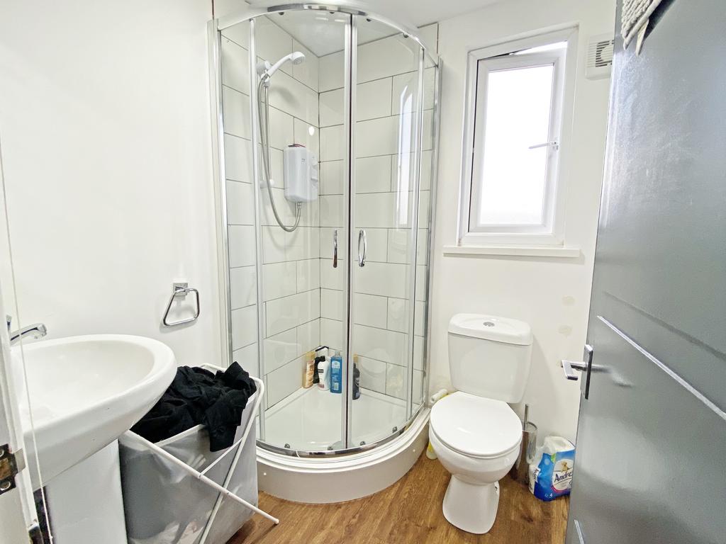Bathroom3 47 Elm