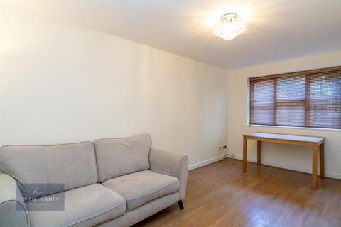 1 bedroom flat for sale, Stevenson Close, Barnet EN5