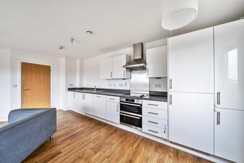 2 bedroom apartment for sale, Pulse Court, Romford RM7