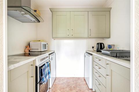 1 bedroom retirement property for sale, Bath Road, Keynsham, Bristol