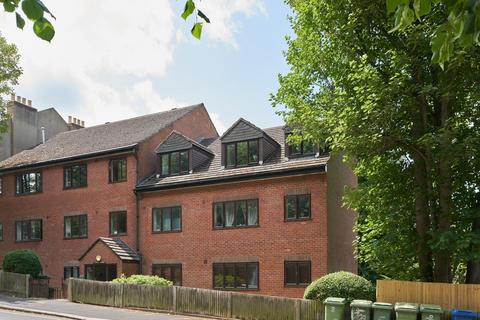 1 bedroom apartment for sale, Farquhar Road, Crystal Palace, London, SE19