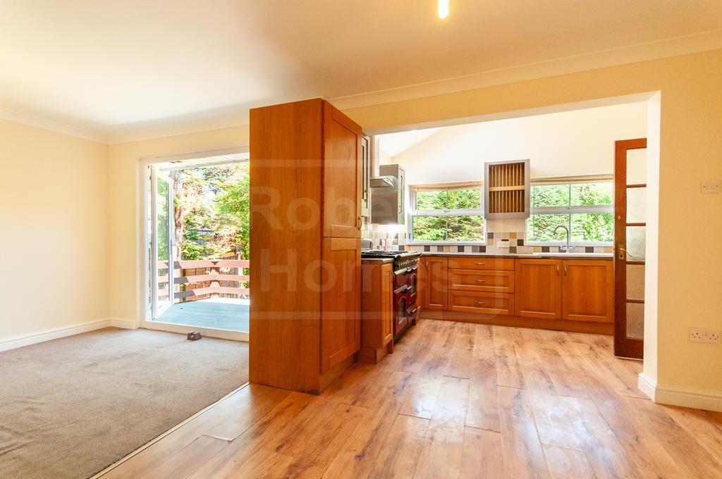 Kitchen/Sitting/Dining