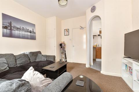 1 bedroom ground floor flat for sale, 19 Spring Gardens, Shanklin PO37