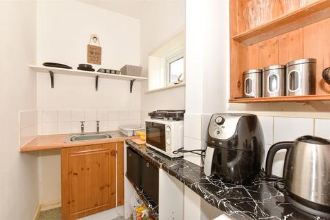 1 bedroom ground floor flat for sale, 19 Spring Gardens, Shanklin PO37
