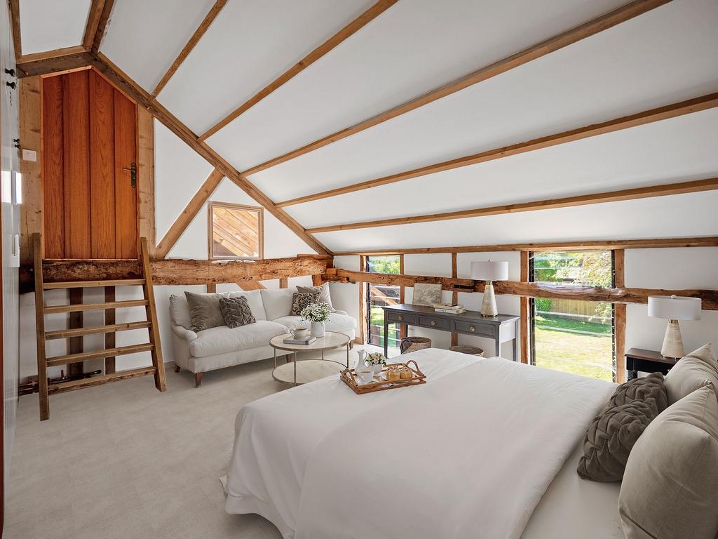 Principle bedroom