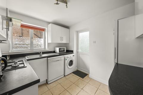 2 bedroom maisonette for sale, Welland Gardens, Western Avenue, UB6