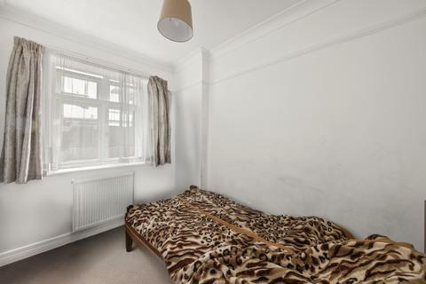 2 bedroom maisonette for sale, Welland Gardens, Western Avenue, UB6