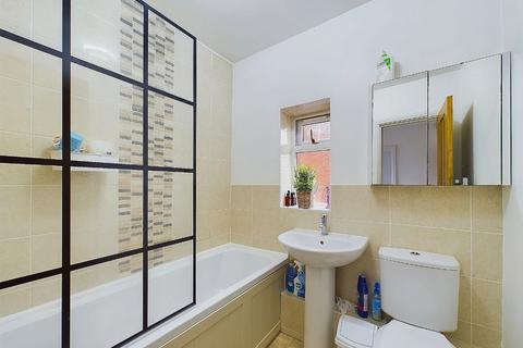 14 Almond Way, Bromley, BR2 8DR
