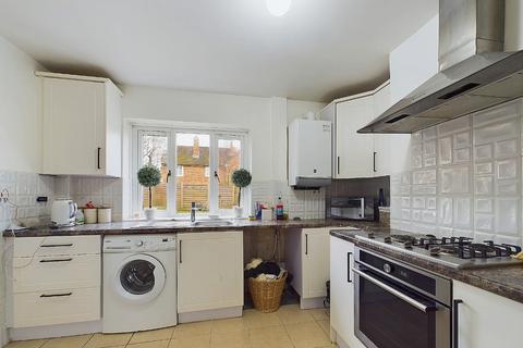 14 Almond Way, Bromley, BR2 8DR