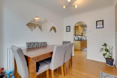 22 Douglas Road, Caversham, Reading, RG4 5BH