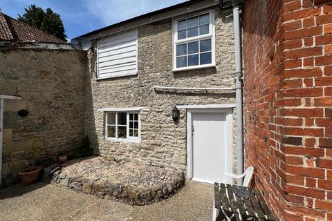 undefined, Manor Road, Mere