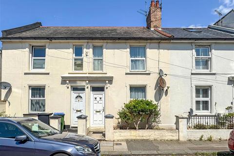 River Road., Littlehampton BN17
