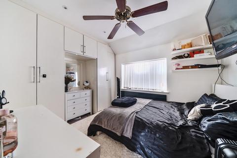 6 South Close, West Drayton, UB7 9LS