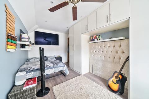 6 South Close, West Drayton, UB7 9LS