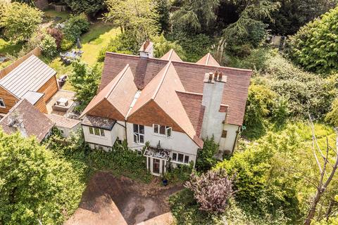 5 bedroom detached house for sale, Lower Kingswood, Tadworth