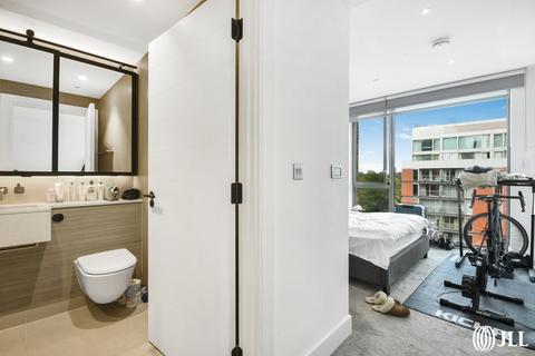 2 bedroom apartment for sale, Prince of Wales Drive London SW11