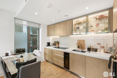 2 bedroom apartment for sale, Prince of Wales Drive London SW11