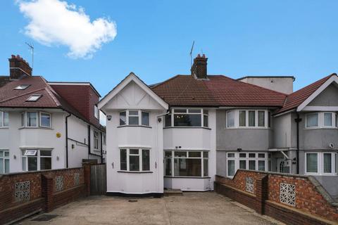 4 bedroom semi-detached house to rent, The Vale, London, NW11