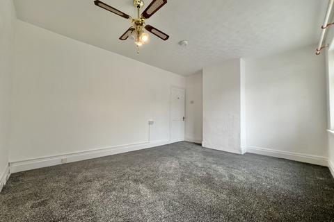 14 Alder Grove, Blackpool, FY3 7DE
